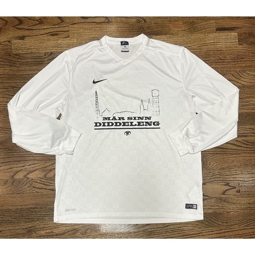 Nike Dri-Fit Energy White Checkered Long Sleeve Soccer Jersey Sz XL (645490-156)
